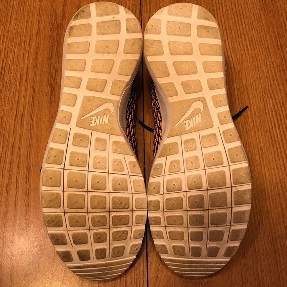 SOLD Nike Roshe NM Flynit orange volt. 11 - Picture 4 of 8